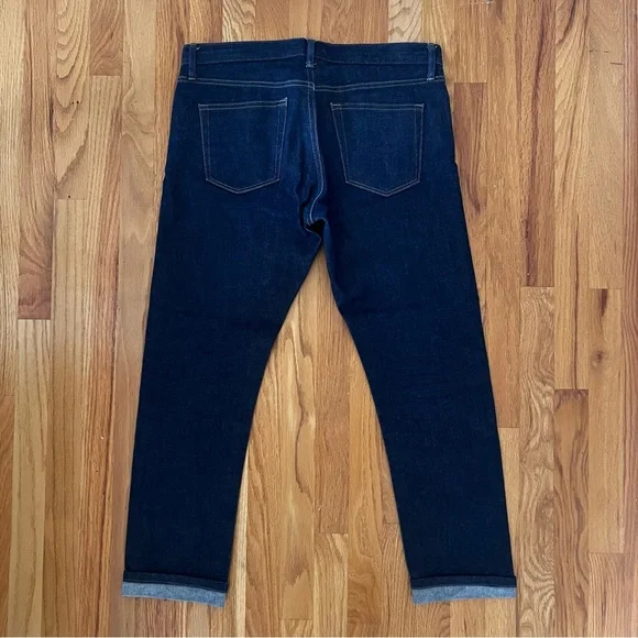 UNIQLO Men’s Dark Wash Stretch Jeans (33x30) - Picture 6 of 7